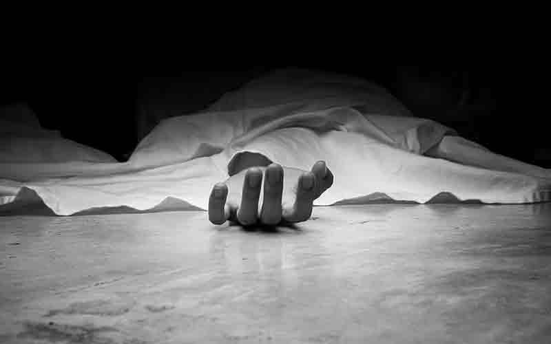 Karachi man set wife on fire