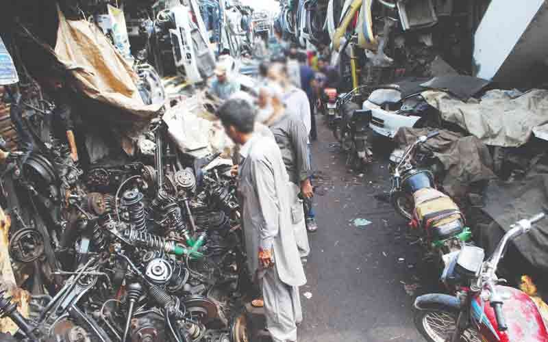 Karachi illegal vehicle parts